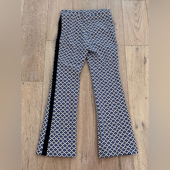 Maeve Geometric Ponte Flare Disco Pants in Blue size Small - Picture 2 of 3